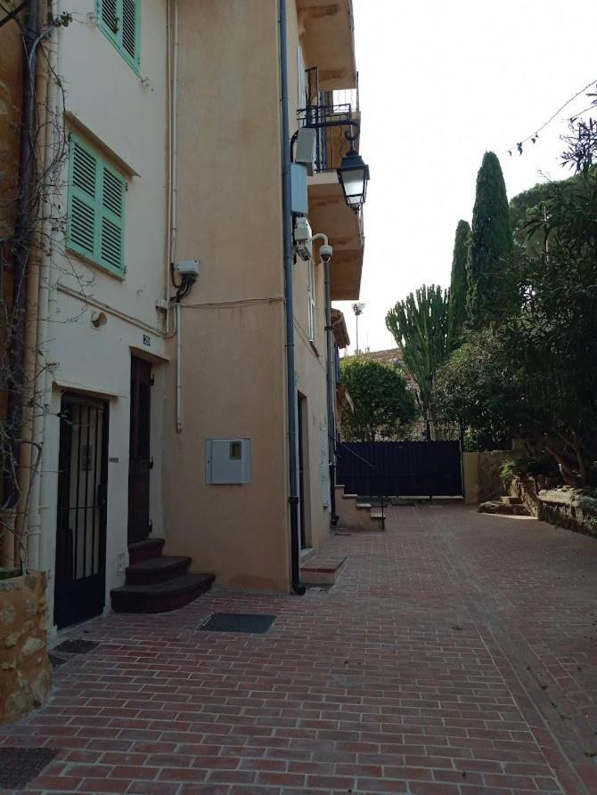 Cadre De Reve Mais Vous Faites Le Menage- Very Good Prices But You Have To Clea-N Th-E Flat Cannes Exterior photo